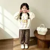 Comercio Exterior Transfronterizo Ropa Infantil Niñas Retro Casual Conjunto Primavera/Otoño Oso de Dibujos Animados Sudadera Pantalones Largos con Puños Estampado de Leopardo
