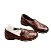 Sapatos Pequenos de Couro Estilo Britânico Retrô Femininos Outono Inverno Novos Meia-Salto Sapatos de Trabalho Bico Redondo Salto Grosso Sapatos de Encaixe Mocassins