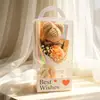 Urso de toalha, gipsofila e rosa em um buquê misto presente criativo Bolsa de melhores desejos com fragrância duradoura