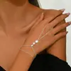 Pulseira de Dedo com Pedras de Diamante, Novo Estilo da Moda Europeia e Americana 2025, Galvanizada a Cobre, Ajustável, Acessório Simples e Moderno