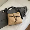 Bolsa Saco Personalizada, Simples e Fashion, Textura Casual, Bolsa de Novo Estilo, Bolsa de Ombro Transversal Feminina Outono e Inverno 2026
