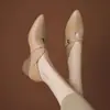 Moda Casual Nueva Primavera/Verano 2026 Estilo Francés Versátil Piel Suave Tira en V Cuña Zapatos Cómodos para Exportación