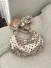 2026 Bolso Cruzado de Encaje con Cordón Plisado de Lunares Blancos y Negros Estilo Coreano Nylon Versátil para Viaje Bolso Dumpling Bolso de Moda para Mujer