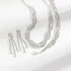 Accesorios para Fiesta de Boda Set de Tres Piezas para Mujer, Cadena de Garra a la Moda, Deslumbrante Pulsera de Banquete Llena de Diamantes, Collar, Pendientes