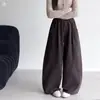 Nueva colección de otoño de pantalones anchos casuales de mezcla de algodón para niñas, adecuados para primavera y otoño, diseñados para niños mayores, con un corte relajado estilo papá y versátiles para el uso diario