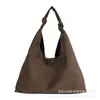 Bolso de hombro grande de ante vintage modelo nuevo invierno 2026 para uso diario con bolsa accesoria para debajo del brazo