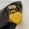 Bolso Forma de Corazón Mujer 2022 Nuevo Trendy Vintage Bolso de Mano Corazón Plisado Moda Mano Hombro Cruzado