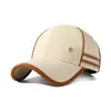 Boné de Baseball para Homens e Mulheres, Em Estoque, Atacado, Primavera, Verão, Outono, Inverno, Bordado, Estilo de Luxo Leve, Moderno, Nicho, Chapéu de Sol para Uso Externo