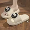 Pantuflas de Moda Versátiles con Dibujos Animados Lindos para Mujer de EVA Se Pueden Usar en Interiores y Exteriores Impermeables Fáciles de Secar Sensación Suave