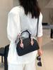 Bolsa de Ombro de Couro Bovino de Primeira Camada para Mulheres, Lenço de Seda Fashion Transfronteiriço, Bolsa Concha para Compras e Deslocamento de Estudantes, Versátil de Couro Genuíno Portátil Macia