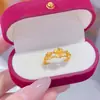2. Anillo de Latón Chapado en Oro con un Ambiente Vintage de Lujo Ligero, Joyería de Diseño Popular, Anillo de Moda para Mujer