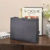 Sacola de compras ecológica de tecido não tecido estendida, cor sólida, moderna, para lojas de roupas, sacola de compras de roupas masculinas e femininas com logotipo personalizado
