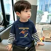 Camiseta de manga larga para niño, nuevo modelo otoño 2026, playera básica de algodón puro para niños, top estiloso para niños, dos piezas para primavera y otoño