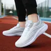 Zapatillas Deportivas Transfronterizas para Hombre 2026 Nuevas de Malla Transpirables para Correr para Mujer Ligeras Cómodas Amortiguación Antideslizantes Casuales Blancas