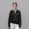 Suéter tejido casual de otoño holgado con bloques de color y rayas, con cuello camisero