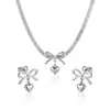 Nuevo conjunto de collar y pulsera de acero inoxidable estilo europeo de doble capa, cadena para la clavícula de temperamento dulce personalizada, versátil
