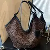Bolsa de Lona Estilo Coreano Transfronteriza Gran Capacidad Estampado de Leopardo Bolsos de Hombro de Pana Bolsa de Compras Versátil Bolsa