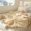 Manta espessa com borla de pelo de coelho 2026 novo estilo manta para cochilo no escritório manta de sofá manta de cama com pompom