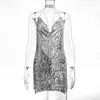 Vestido metálico AYJ de venta caliente transfronteriza para discoteca europea, escote pronunciado, espalda descubierta, tirantes de cadena, escote en V profundo, sexy y seductor