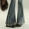 Jeans flare de cintura alta estilo hot girl americano para mulheres, novo modelo outono e inverno 2026, corte slim, design estiloso com bordas desfiadas