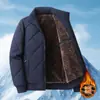 2026 Nueva Chaqueta Administrativa de Soft Shell de Algodón para Hombre Chaqueta para Hombres de Mediana Edad y Mayores Ropa Exterior para Hombre con Forro de Terciopelo Grueso Otoño e Invierno Cuello Alto