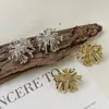 Pendientes de botón únicos y deslumbrantes de Zirconia con forma de fuegos artificiales con sentido de diseño, Pendientes de alta gama modernos y elegantes con un temperamento romántico