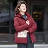 Jaqueta de Algodão de Inverno da Mamãe Feminina Meia-Idade e Idosa Aveludada Espessada Quente Roupas de Algodão Estilo Vovó Inverno Elegante Jaqueta de Algodão