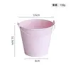 Balde pequeno de metal simples, vaso para suculentas, balde de brinquedos, porta-pincéis de maquiagem e canetas, cor de doce, balde de armazenamento de mesa com alta estética