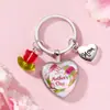 Chaveiro de Coração de Vidro com Acessórios de Coração, um Chaveiro de Presente para o Dia das Mães para a Mamãe