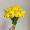 Ins Brownie Pu Sentir Tulipa Flor Artificial Flor Falsa Decoração de Mesa de Jantar em Casa Floricultura Adereços Fotográficos Macios