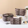 Bolso Cosmético Nuevo de PU Retro, Bolso Sencillo tipo Bandolera para Cosméticos, Bolso Bandolera de Gran Capacidad para Productos de Cuidado de la Piel y Artículos de Tocador, Multifuncional