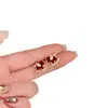 Colar com Pingente de Pônei Vintage Vermelho Microincrustado para Mulheres, Acessório de Corrente Longa para Suéter de Luxo de Alto Padrão de Nicho para Outono e Inverno