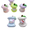 Gatinho 3D Caroço de Maçã DIY Grampo de Cabelo Elástico Sapato de Madeira Flor Pingente de Celebridade da Internet Acessório para Capa de Celular Peças de Resina