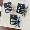 Coreia do Sul Presilha de Cabelo Elegante com Laço Floral e Pérola Clip Bico de Pato Vazado Clip Lateral para Franja Acessórios de Cabelo Feminino Atacado