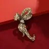 Broche de Diamante em Forma de Laço Estilo Palácio Retrô Corsage para Senhoras Literárias Europeias e Americanas Laços Acessórios de Presente para Mãe Broche