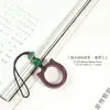 Venta al por mayor de fábrica Soporte para anillo de gato lindo de sándalo natural Lanyard para teléfono Cadena de teléfono corta exquisita Charm