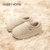 Zapatillas de Algodón para Mujer Invierno 2026 Estilo Nuevo con Sensación de Caminar sobre las Nubes, Adecuadas para Usar en Exteriores, Talón Cerrado, Antideslizantes, Suela Gruesa, Zapatos de Algodón Cálidos de Felpa para Interiores