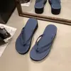 Chinelos para Mulheres, Pantufas de Exterior, Novo Estilo Primavera e Verão 2026, Sola Macia, Antiderrapante, Estampa de Leopardo, Sandálias de Dedo, Calçados de Praia
