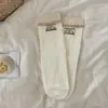 Calcetines de Oso de Dibujos Animados Estilo Coreano Etiqueta de Tela ins Rayas Calcetines de Media Pantorrilla con Micro-Presión Lazo de Encaje Dulce Calcetines Apilados