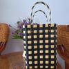 2026 Bolsa Quadrada Pequena Bolsa Vertical Tecida em PVC Bolsa de Palha Moda de Rua Bolsa de Mão DIY Cesta de Flores Artesanal