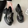 Mocassins de Salto Alto com Solado Grosso 2026 Nova Coleção Primavera e Outono Sapatos para Aumentar a Altura para Mulheres Baixas Estilo Britânico Mocassins de Couro para Calçar Sem Cadarço para Mulheres