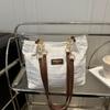 Color Sólido Gran Capacidad Retro Simple Casual 2025 Plisado Nuevo Elegante Lindo Colgante Un Hombro Viajero Bolso Tote