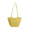 Bolso Tote de Color Sólido Nuevo de Nicho Bolsa Cesta de Verduras para Mujer de Gran Capacidad Ligero para Viajar Bolso de Hombro Único Bolso Cubo para Debajo del Brazo