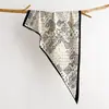 Bufanda de Seda Nueva con Estampado Paisley Vintage para Mujer, Bufanda de Cuello con Atmósfera Primaveral, Pañuelo Triangular Versátil de Doble Cara