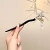 Grampo elegante e versátil de ginkgo para cabelos finos, grampo em U de nicho para a parte de trás da cabeça, grampo em forma de crescente