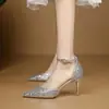 Sandálias Pontudas Deslumbrantes com Lantejoulas e Laço de Fada Sapatos de Noiva Casamento Prata Salto Alto Chegada Nova Verão Item Quente 2026