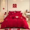 Nuevo juego de ropa de cama para bodas 2026, con un vibrante bordado de dragón y fénix chinos en color rojo, perfecto para un nuevo hogar o celebración de boda