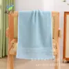 Venta al por mayor del fabricante Toalla Lisa Rosa Toalla Espesa para Lavado de Cara Caja de Regalo Souvenir de Boda Se Puede Bordar