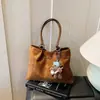 Bolsas de Moda Transfronteiriças para Mulheres 2025 Bolsa Tote de Grande Capacidade para Mulheres Versátil para Estudantes Aula Deslocamento Bolsa de Ombro Axila Tendência