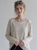 Camiseta de manga larga a rayas color hueso con cuello redondo y espalda descubierta para mujer, nuevo top versátil de punto para el otoño, ideal para ir al trabajo